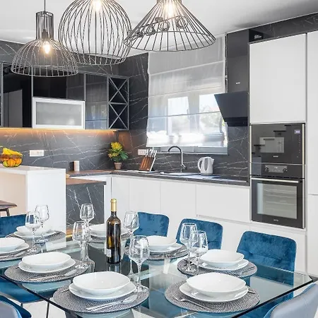 بيت للعطل Ferienhaus Mit Privatpool Fur 8 Personen Ca 233 Qm In Zaboric, Dalmatien Norddalmatien زابوريتش